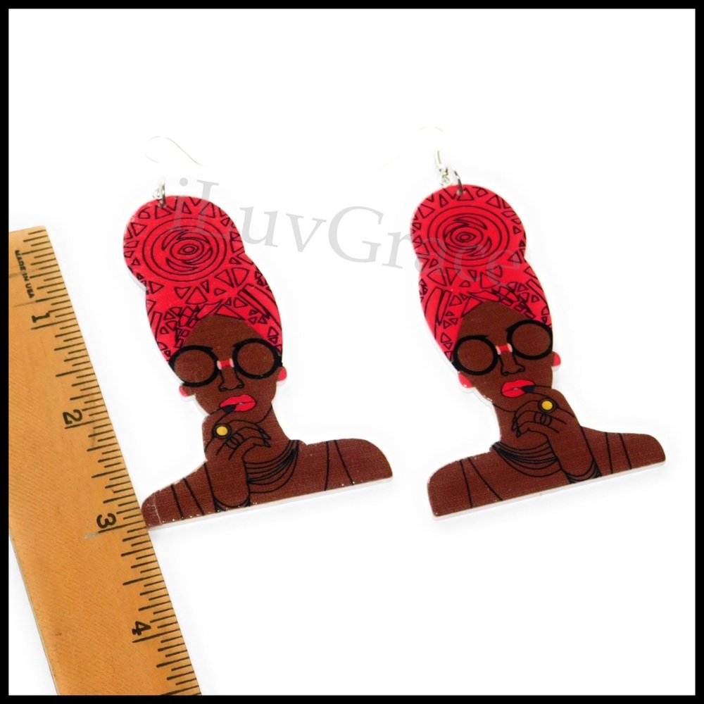 ✨ Cute Wooden Earrings - Picture 2 of 2